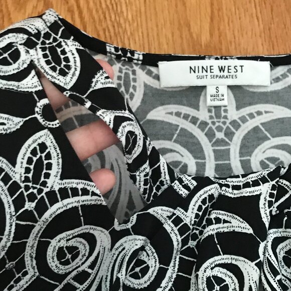 Nine West Chain Print Abstract Sleeveless Blouse Size S Bundle of Office Tops - Picture 9 of 13